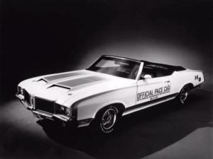 Oldsmobile Cutlass Supreme Convertible Indy 500 Pace Car by Hurst 1972 года
